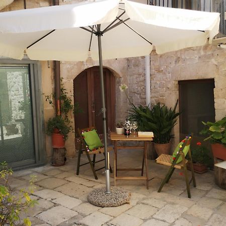 Corte Sagarriga Visconti Giovinazzo Exterior photo